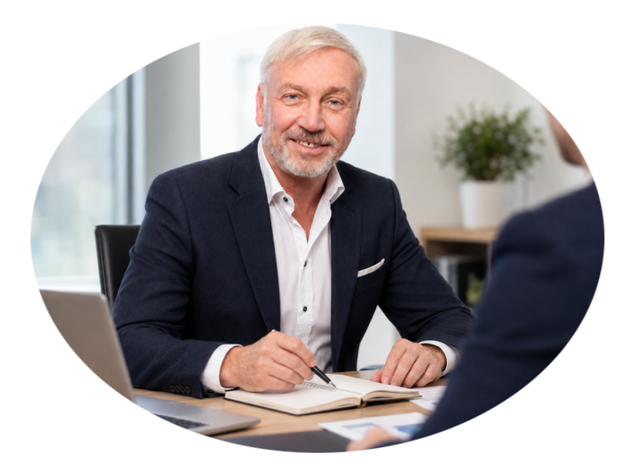 <img source='Michael Jacobsen als Praxisberater für Gründer und Unternehmer in Braunschweig.png' alt='Unternehmensberatung, Marketing und Coaching aus Braunschweig' />